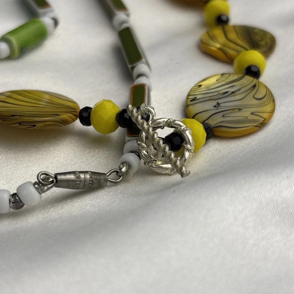 Yellow Green Beaded Necklaces 20